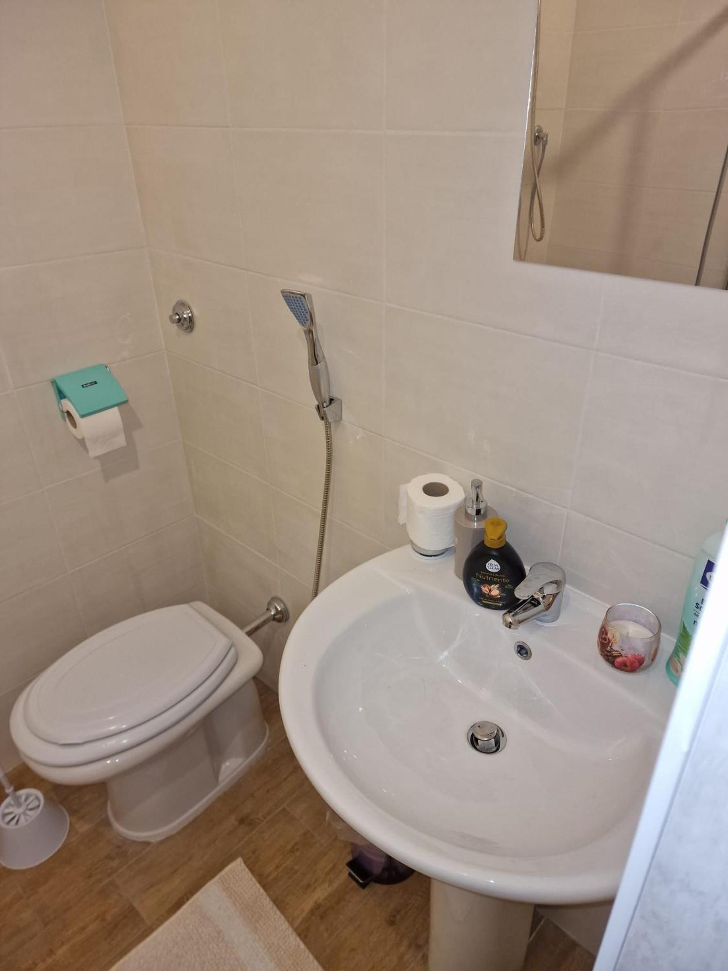 Marcella Va A Civita Bagnoregio Habitación foto